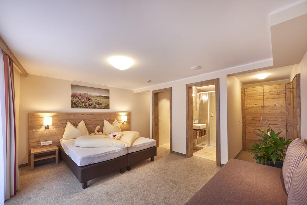 Pension Gabi Saalbach-Hinterglemm Habitación foto